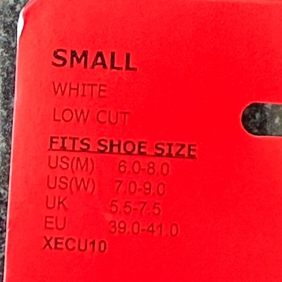 THORLOS EXPERIA ENERGY UNISEX LOW CUT COMPRESSION SOCKS SMALL - Picture 2 of 5